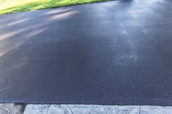 Cost of Residential Blacktop Service in Missouri City
